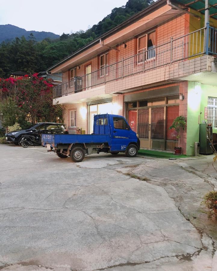 Mei Shan Lin Renai Εξωτερικό φωτογραφία